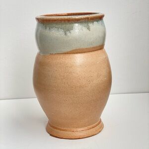 Amphora Studios Laura Davis Pottery Vase Utensil Holder